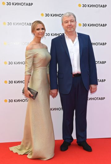 Актёр Александр Робак с супругой Ольгой.