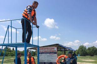 В Оренбурге на Красной площади открыт муниципальный пляж.