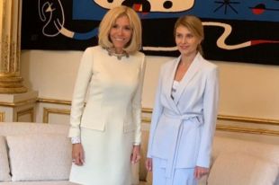Покорила Париж: первая леди Елена Зеленская порадовала стильным образом