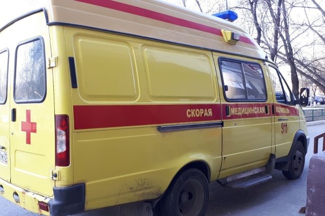 Школьник-велосипедист в Ноябрьске врезался в автомобиль