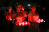 В Барнауле на Мемориле Славы состоялась акция "Свеча памяти"