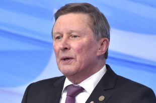 Сергей Иванов.