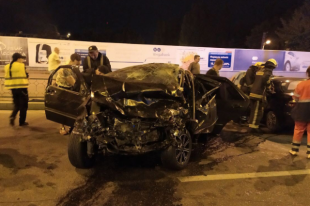 Водители двух автомобилей погибли на месте аварии в Харькове, пассажиров доставили в городскую больницу.
