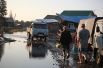 Жители города Тулун Иркутской области, пострадавшего от паводка.