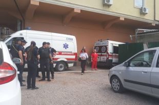 В центре Сум произошла стрельба: среди пострадавших ребенок