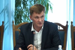 Александр Власов