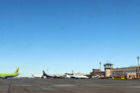 Аэропорт Новый Уренгой будет принимать самолеты Embraer 190 и 195