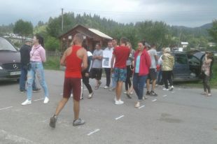 В Ивано-Франковской области перекрыли дорогу из-за ремонта путей и мостов
