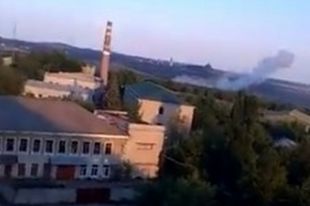 Противник на Донбассе обстрелял Первомайск: одна женщина погибла, еще 10 человек пострадали