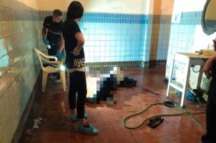 В Киеве возле ресторана нашли труп мужчины в луже крови