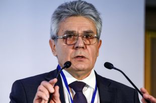 Президент Российской академии наук (РАН) академик Александр Сергеев.