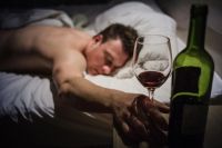 Что вызывает головную боль от употребления вина