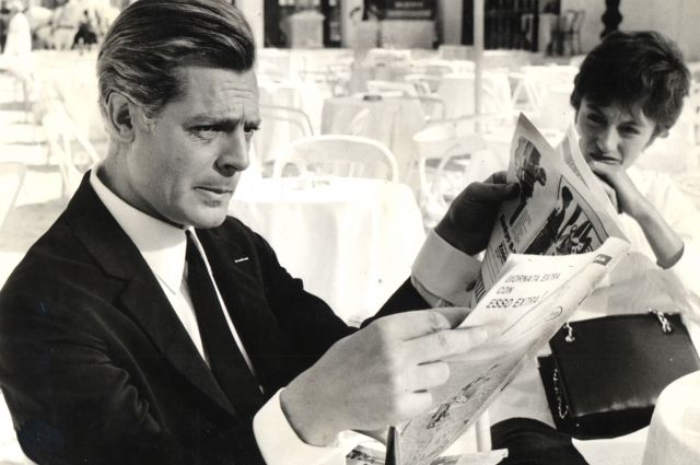 Марчелло Мастроянни и Анук Эме в фильме в фильме «8 1/2»,1963.