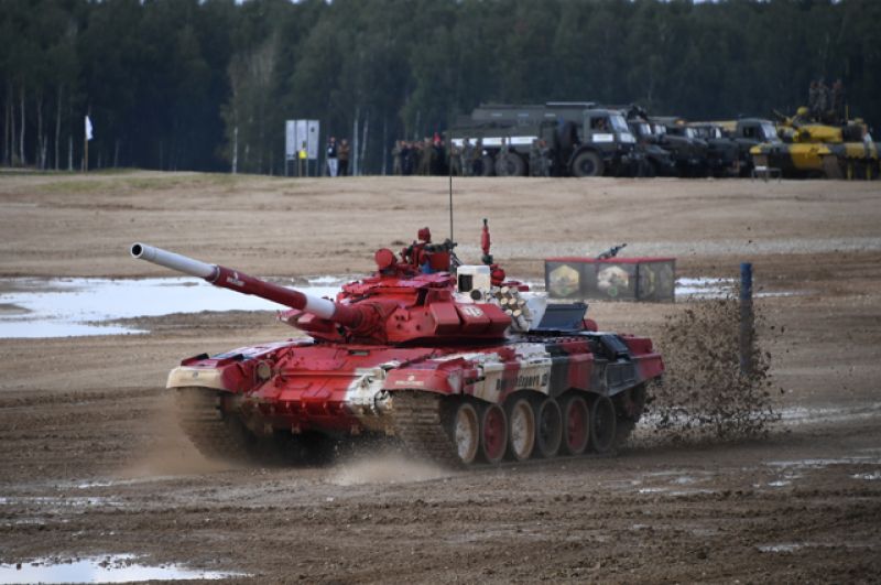 Танк Т-72Б3 команды армии Белоруссии.