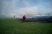 Пожаром нанесён ущерб на сумму более 60 тысяч рублей.