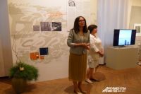 Директор музе изобразительных искусств Фарида Буреева отметила, что экспозиция «Скоро будет…» передана наследниками Александра Лелякина в дар музею. 