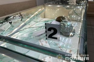 В Киеве произошло ограбление ювелирного магазина