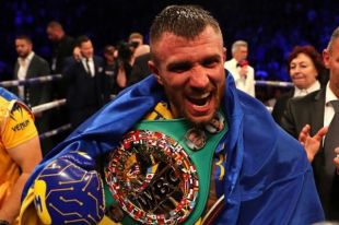Победа: Василий Ломаченко выиграл чемпионский титул по версии WBC