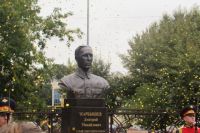 В Тюмени открыли памятник генералу Дмитрию Карбышеву