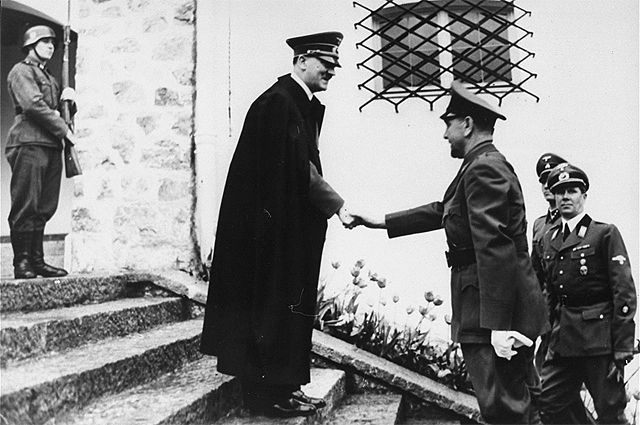 Гитлер и Павелич в Берхтесгадене, июль 1941 года.