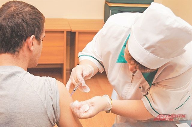 Жители Ижевска смогут бесплатно поставить прививки от гриппа в ТЦ