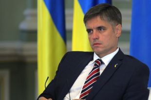 Обмен пленными и мир на Донбассе: Пристайко объяснил «формулы» Зеленского