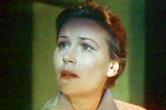 Инна Кондратьева, кадр из фильма «Два капитана» (1955).