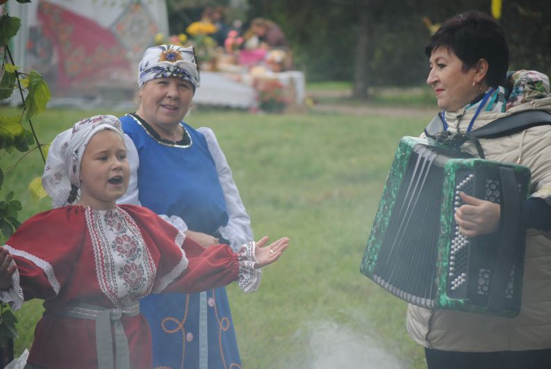 Аксаково во время праздника живёт и поёт.