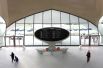 Отель TWA в бывшем авиатерминале, который был спроектирован архитектором Ээро Саариненом в международном аэропорту Джона Ф. Кеннеди в Нью-Йорке.