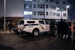 Жуткое происшествие в Киеве: школьник упал с балкона 10 этажа