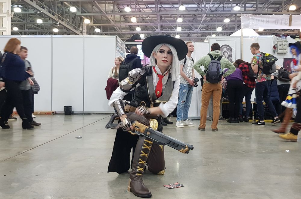 Italienerin Jung Cosplay Partnertausch