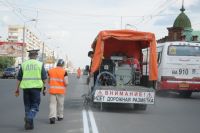 Из федерального бюджета Омску выделили 1 млрд руб. на ремонт дорог.
