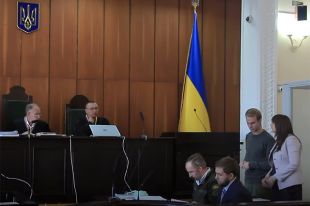 Крейг Лэнг в украинском суде.