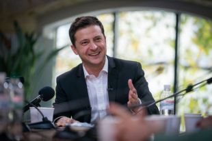 Хорошие новости для украинцев: Зеленский пообещал повысить прожиточный минимум и снизить тарифы