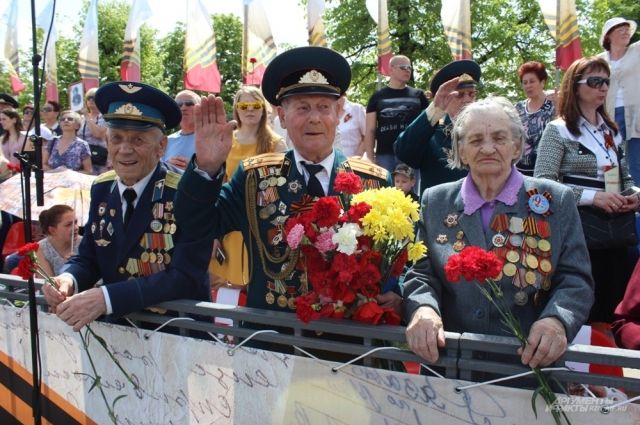 Павел Макеев — слева. Фото было сделано 9 мая 2019 года