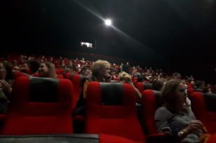 Тюменские актеры выиграли Гран-при театрального фестиваля в Липецке