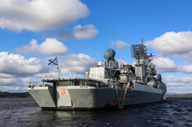 «Маршал Устинов» — еще один корабль проекта, входит в состав Северного флота. 