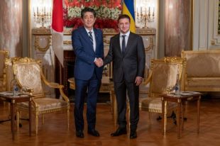 Зеленский встретился с премьер-министром Японии: подробности переговоров