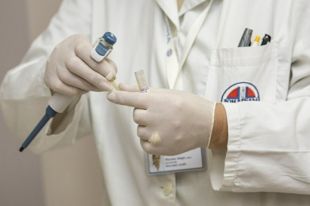 Врачи назвали пять опасных для здоровья народных средств
