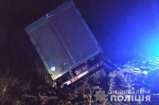 В Полтавской области столкнулись грузовик и легковушка: есть жертвы