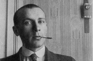Булгаков в 1910-х годах во время учёбы в Киевском университете.