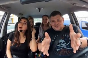 В Виннице таксист возит людей за песни: детали ноу-хау