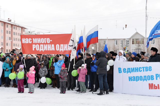 Более 100 мероприятий организовали на Ямале в День народного единства
