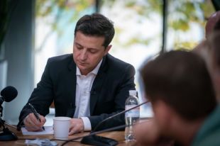 Зеленский создал Совет по вопросам свободы слова и защиты журналистов