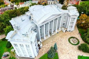 В музее истории Украины отстранили директора и начали проверку: причина