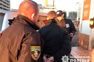 Пытки и похищение людей: в Киеве задержали преступную группировку