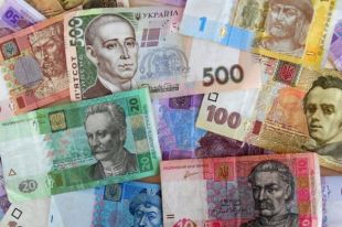 Женщины в Украине получают за работу на 21% меньше, чем мужчины