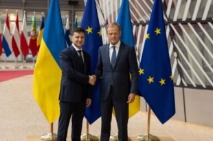 Президент Украины провел телефонный разговор с Дональдом Туском