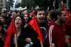 Участники акции протеста в Афинах, приуроченной к Дню Политехнио.