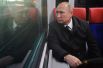 Владимир Путин во время поездки на «Иволге» от Белорусского вокзала по маршруту Одинцово-Лобня Московских центральных диаметров. 21 ноября открылось движение по первым маршрутам МЦД.
